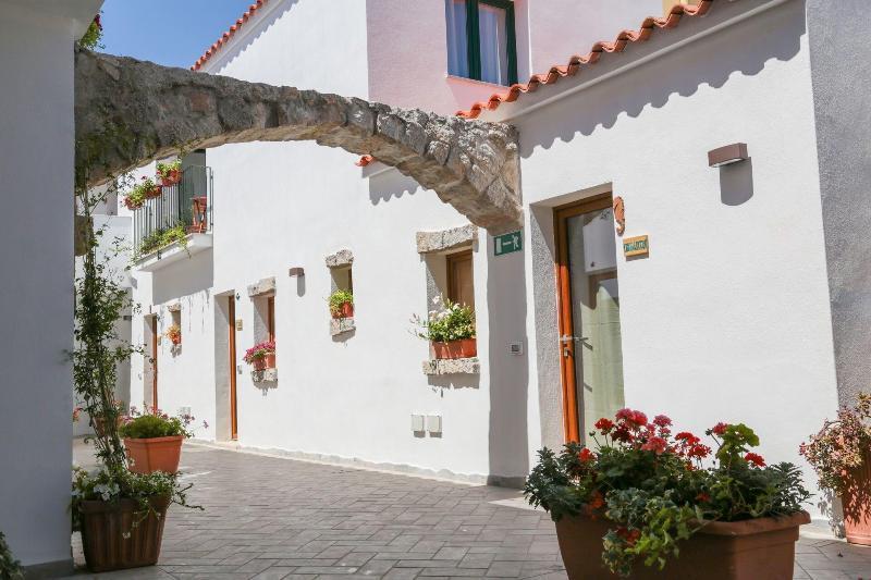 Olbia Domus Inn Ngoại thất bức ảnh