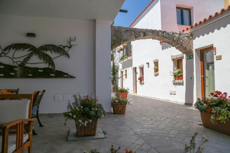 Olbia Domus Inn Ngoại thất bức ảnh